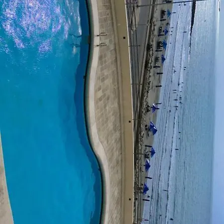 Hermoso Apartamento Frente Al Mar Apartamento